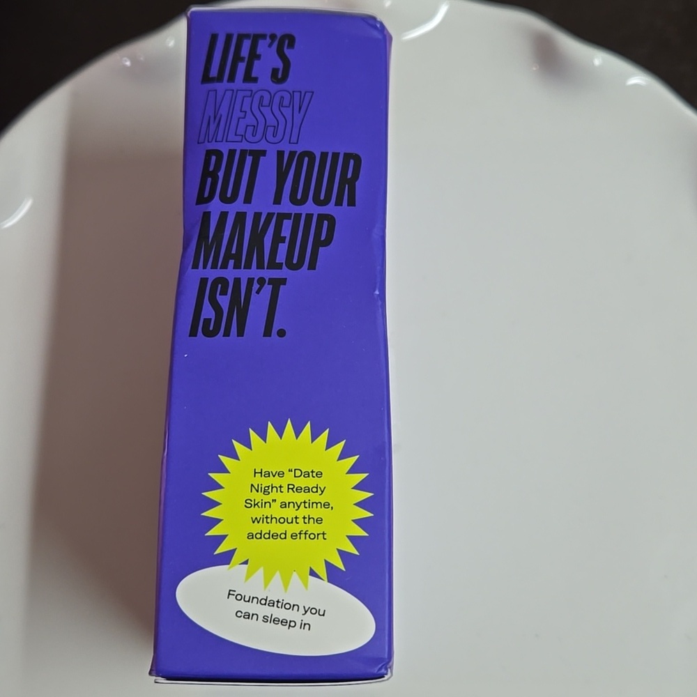 Youthforia Date Night Skin Tint Serum Foundation - 310 Light Medium - Picture 5 of 5